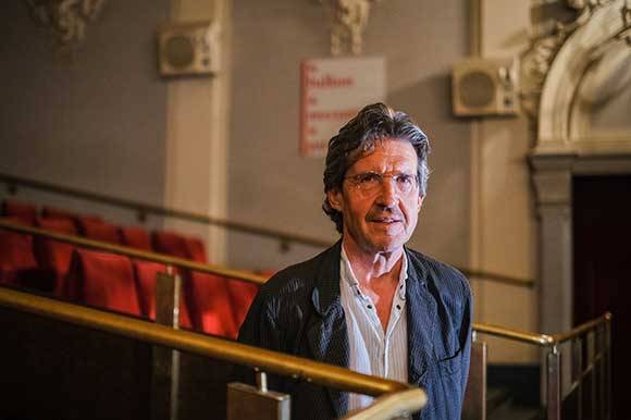 602e4523de84b1a5bf46517c44713f08 L